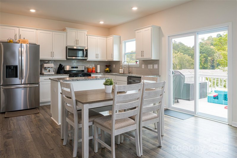 Property image 3 of 150 Monroe Creek Boulevard in Fountain Park, Asheville, NC 28806