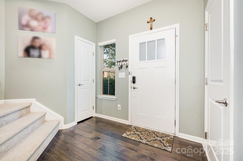 Property image 4 of 211 Park Meadows Drive in Park Meadows, Stallings, NC 28104