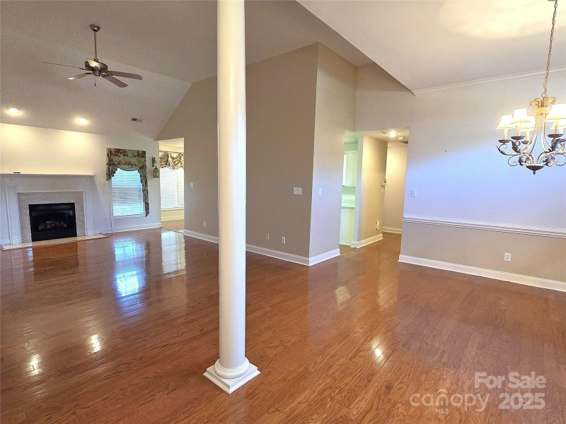 Property image 2 of 3131 9th Street Drive in The Cedars, Hickory, NC 28601