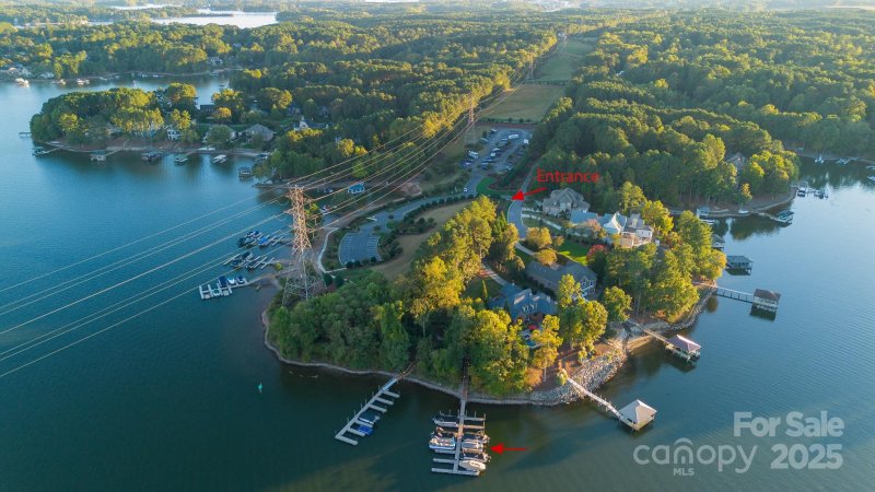 Property image 5 of 2350 Northview Harbour Drive in Northview Harbour, Sherrills Ford, NC 28673