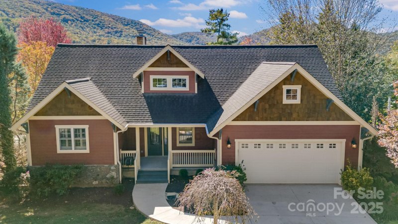 Property image 2 of 2 Oakhaven Terrace in Eastwood Village, Asheville, NC 28803