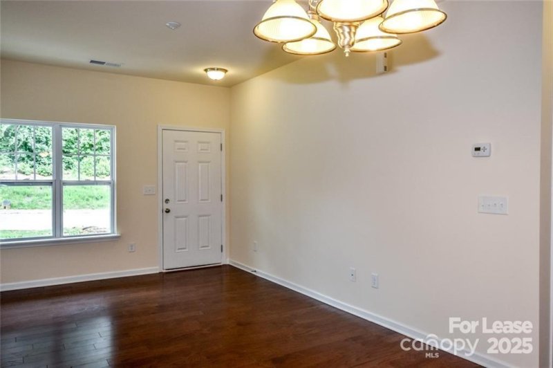 Property image 4 of 194 Limerick Road in Woodburn Crossing, Mooresville, NC 28115