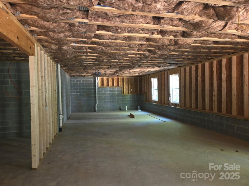 Property image 3 of 126 Meadowfall Lane in Meadow Glen, Troutman, NC 28166