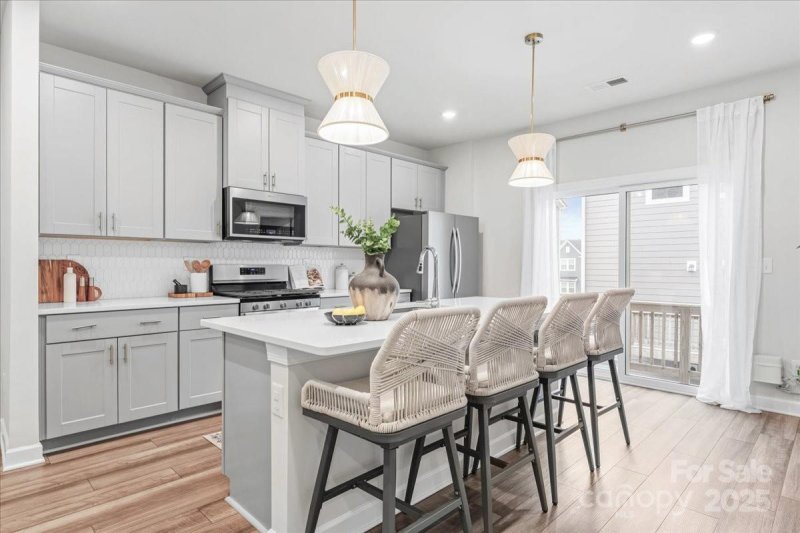 Property image 5 of 4548 Millennium Avenue in City Park, Charlotte, NC 28217