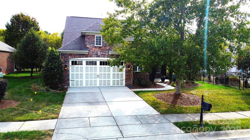 Property image 2 at 7323 Firespike Road, Charlotte, NC 28277