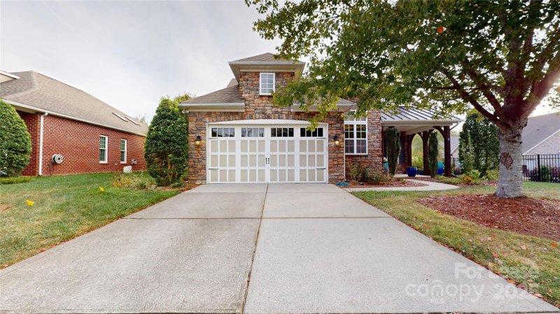 Property image 3 at 7323 Firespike Road, Charlotte, NC 28277