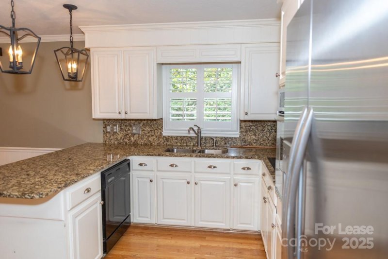 Property image 3 of 2874 Brookridge Drive in Ramblewoods, Valdese, NC 28690