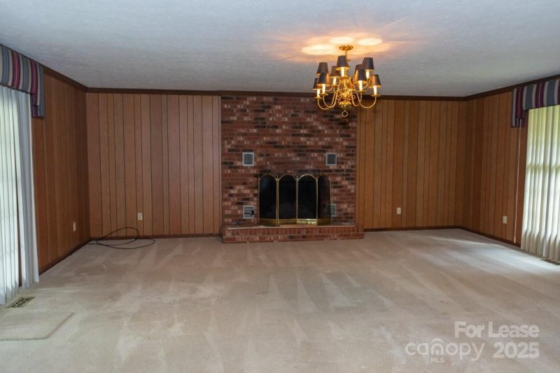 Property image 4 of 2874 Brookridge Drive in Ramblewoods, Valdese, NC 28690