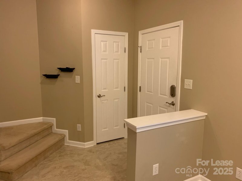 Property image 5 of 19017 Coachmans Trace in Glenridge, Cornelius, NC 28031