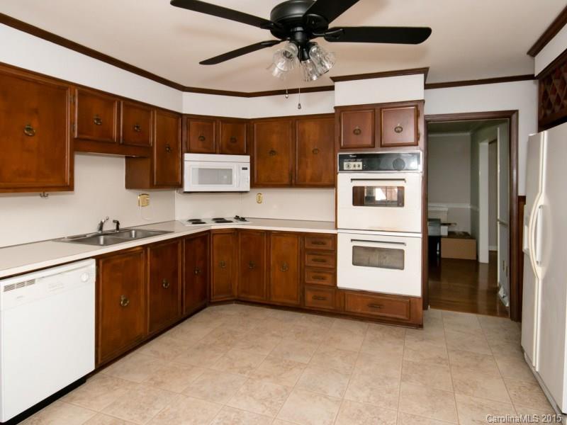 Property image 5 at 619 Springbrook Avenue, Concord, NC 28025