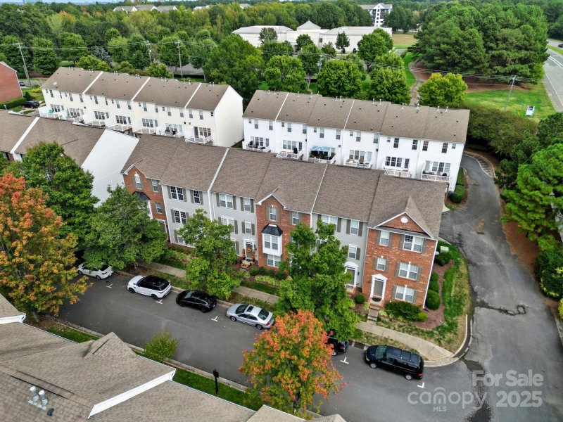 Property image 4 of 15815 Castle Watch Avenue in Kingsley, Charlotte, NC 28277