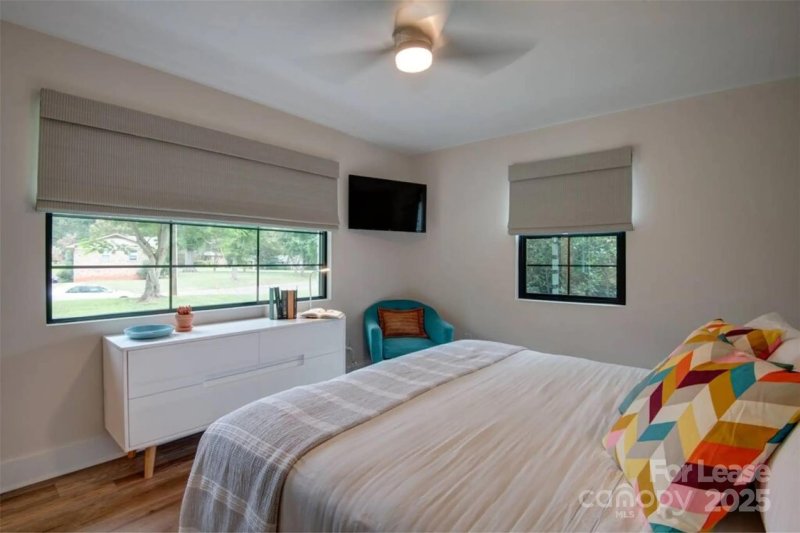 Property image 5 of 3945 Rockfern Road in Greenbriar Woods, Charlotte, NC 28217