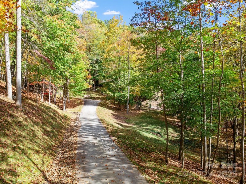 Property image 3 of 42 Hickory Springs Road in The Cove at Celo Mountain, Burnsville, NC 28714