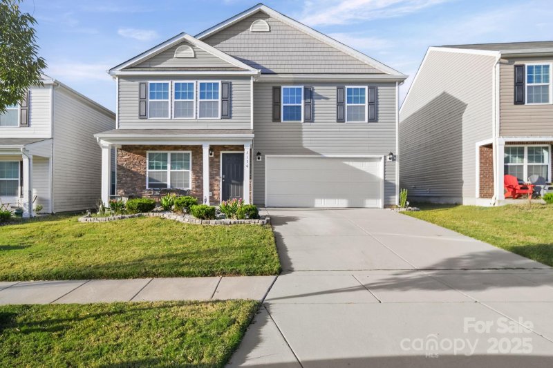 Property image 4 of 2130 Eastway Drive in Spencer Mountain Village, Dallas, NC 28034