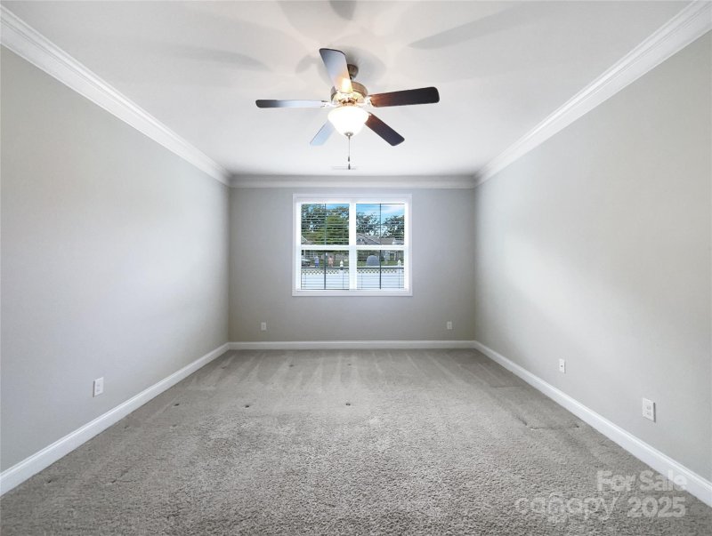 Property image 5 of 4227 Legacy Drive in Covington at Lake Norman, Denver, NC 28037