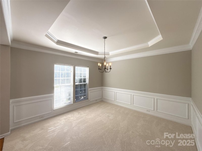 Property image 2 of 8130 Bridgegate Drive in Gilead Ridge, Huntersville, NC 28078