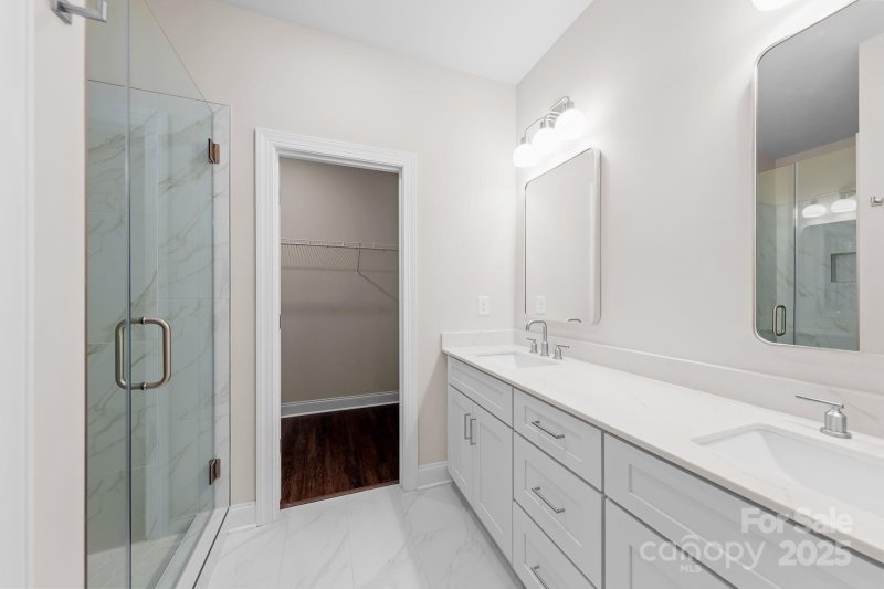 Property image 4 at 2436 Arty Avenue, Charlotte, NC 28208