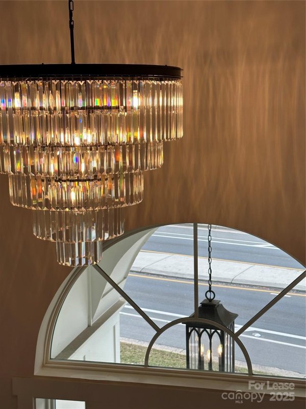 Property image 3 of 1003 Parkwood Avenue in Villa Heights, Charlotte, NC 28205