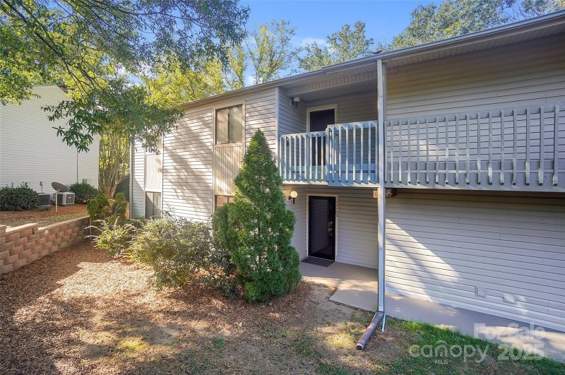Property image 5 at 11102 Harrowfield Road, Charlotte, NC 28226