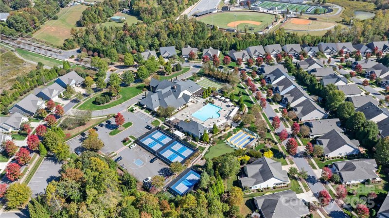 Property image 5 of 18134 Ebenezer Drive in Baileys Glen, Cornelius, NC 28031