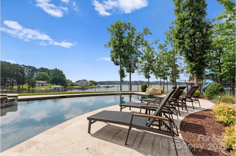 Property image 3 at 2706 Trent Pines Court, Sherrills Ford, NC 28673