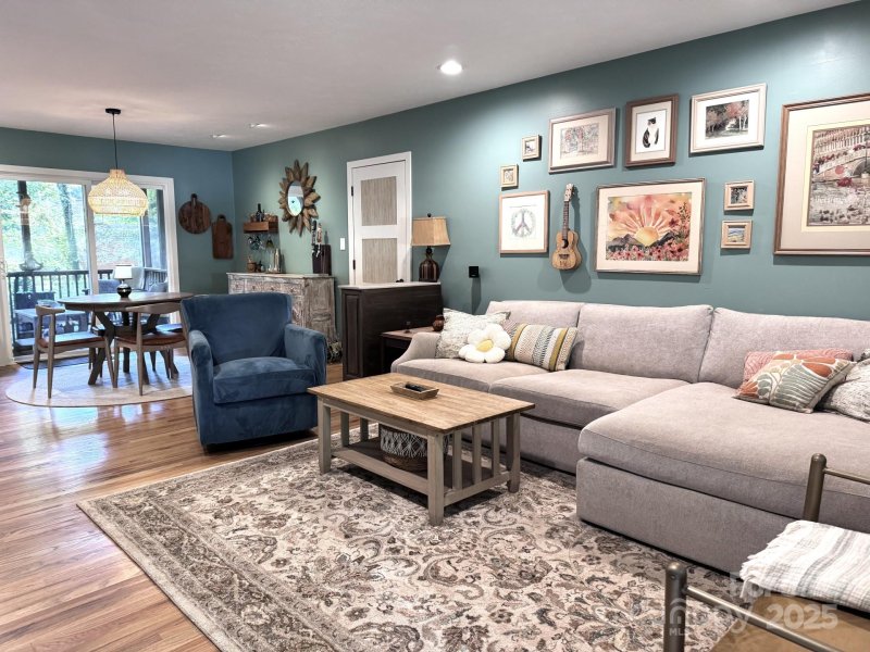 Property image 3 of 36 Clement Drive in Rolling Green, Asheville, NC 28805