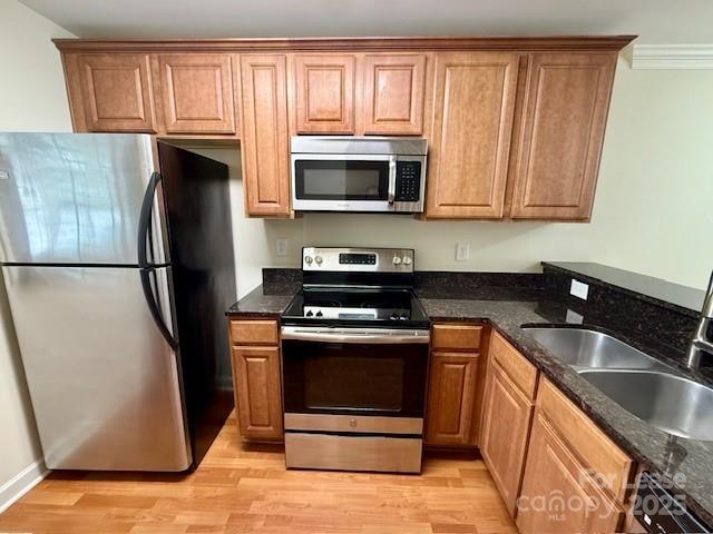 Property image 3 at 1348 Green Oaks Lane, Charlotte, NC 28205