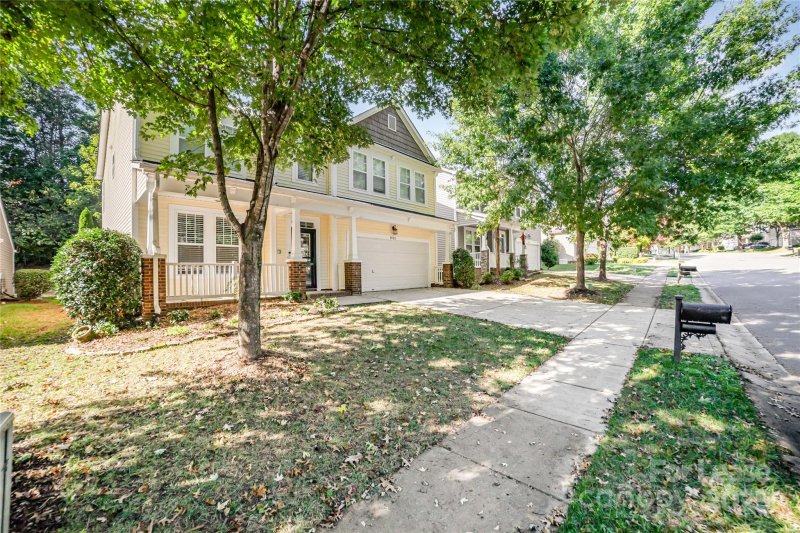 Property image 3 of 1622 Wilburn Park Lane in Highland Creek, Charlotte, NC 28269