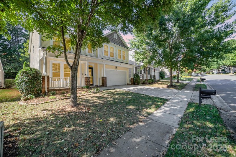 Property image 4 of 1622 Wilburn Park Lane in Highland Creek, Charlotte, NC 28269