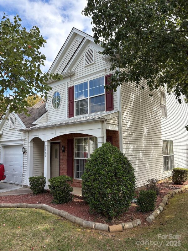 Property image 2 of 2449 Sawyer Drive in Loren Farms, Charlotte, NC 28213