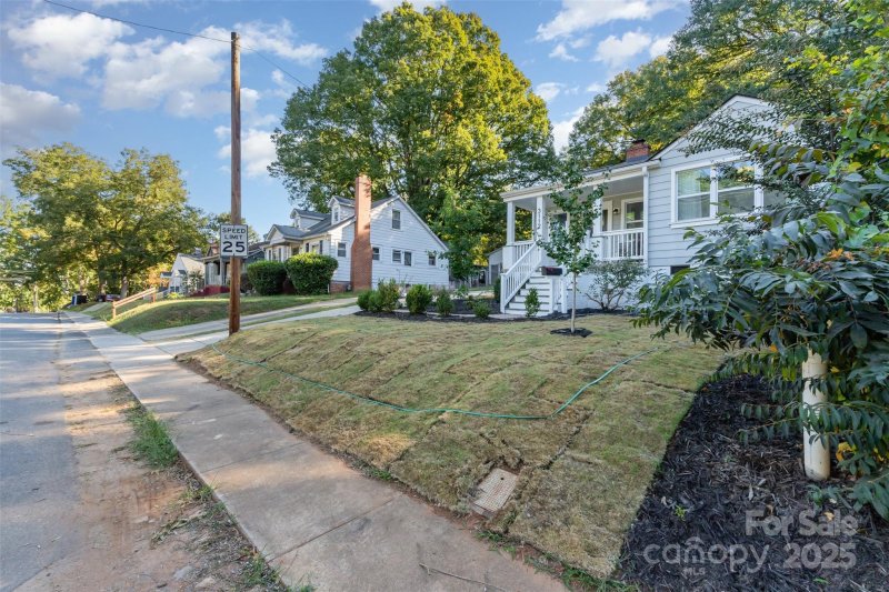 Property image 3 of 3112 Rush Avenue in Parkview, Charlotte, NC 28208