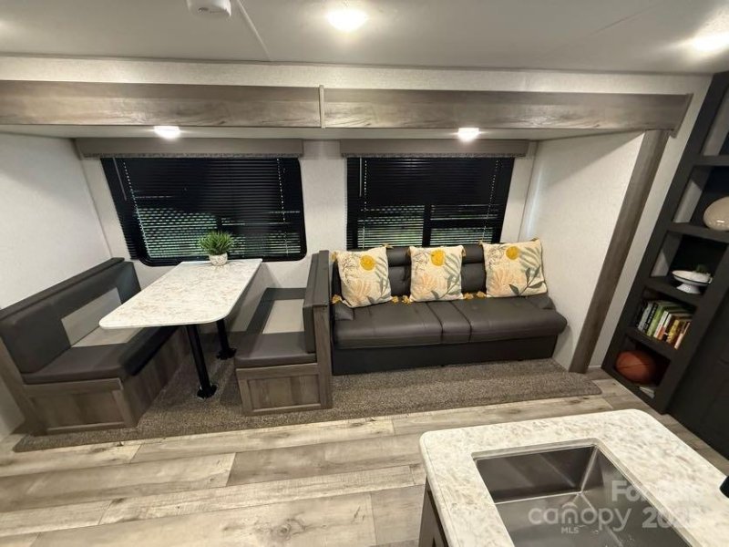 Property image 4 of 122 Oak Street in Badin Shores Resort, New London, NC 28127