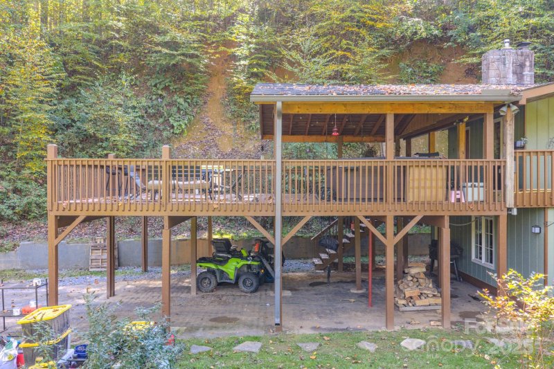 Property image 2 of 605 Country Club Drive in Maggie Valley Country Club Est, Maggie Valley, NC 28751