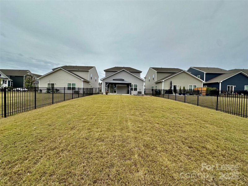 Property image 3 of 389 Runner Stone Lane in Elizabeth, Fort Mill, SC 29715