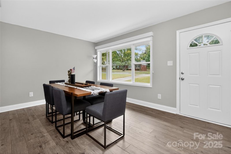 Property image 3 of 324 Clearbrook Road in Pine Forest, Matthews, NC 28105