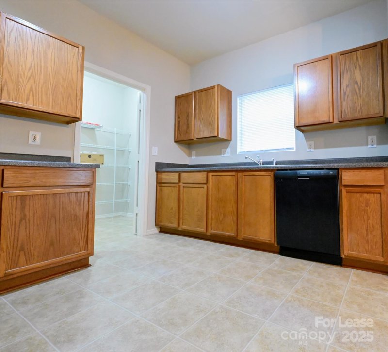 Property image 5 at 8930 Chalkstone Road, Charlotte, NC 28216