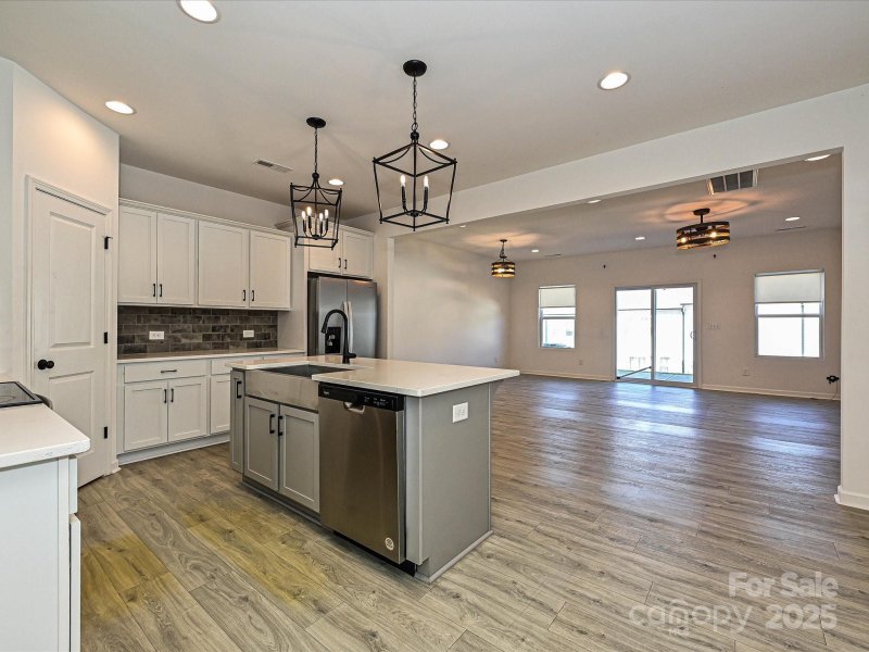 Property image 3 of 11026 Pagebrook Lane in The Landings At Catawba River, Charlotte, NC 28214
