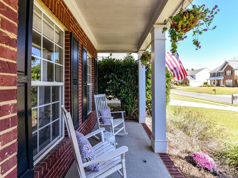 Property image 4 at 10928 Knight Castle Drive, Charlotte, NC 28277