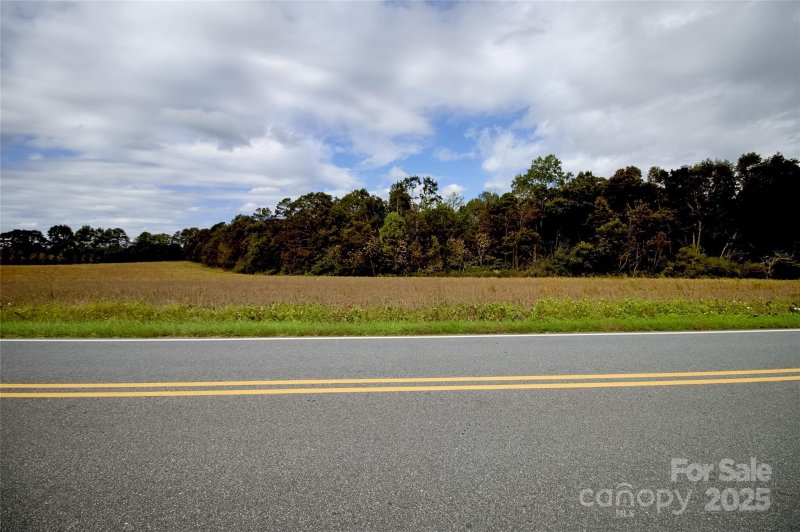 Property image 5 of 2 Rockdale Road in Rockdale Acres, Vale, NC 28168