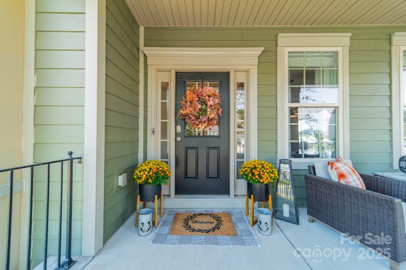 Property image 4 of 1038 Shiloh Bend Trail in Waterside at the Catawba, Fort Mill, SC 29715