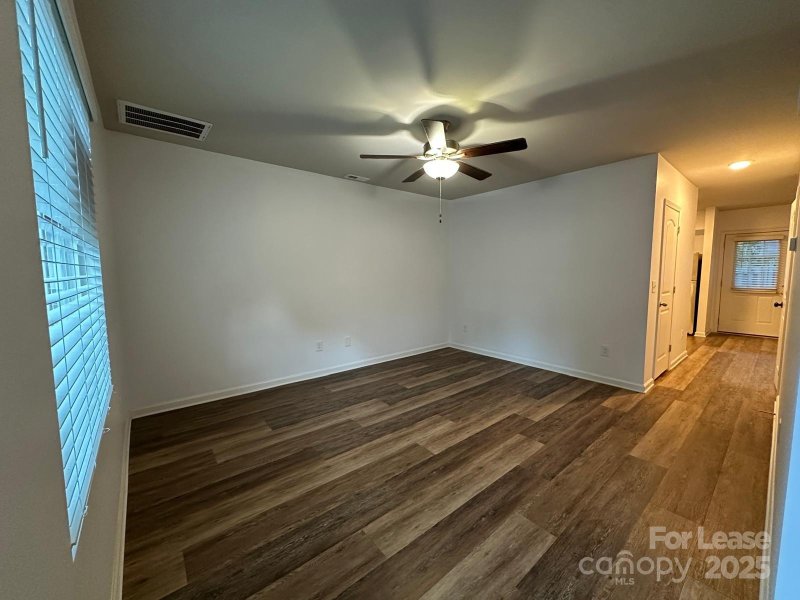 2004 Stoney Point Lane