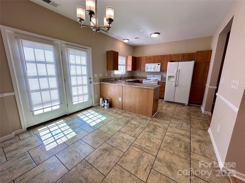 Property image 3 of 8055 Mariners Pointe Circle in Mariners Pointe at Smithstone, Denver, NC 28037