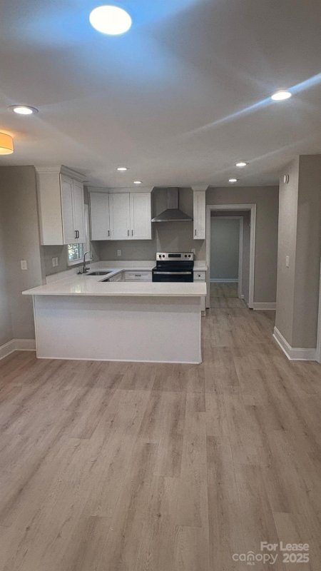 Property image 4 of 3920 Admiral Avenue in Plaza Forest, Charlotte, NC 28205