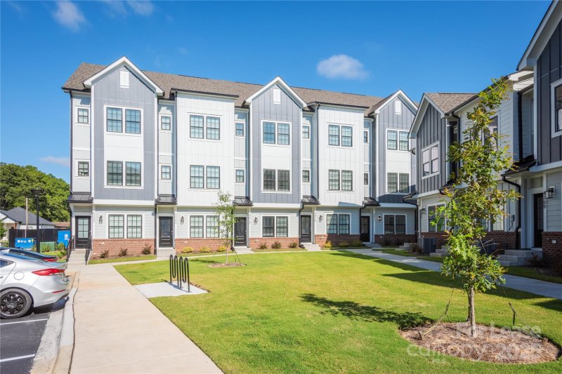 2113 Zephyr Wind Way