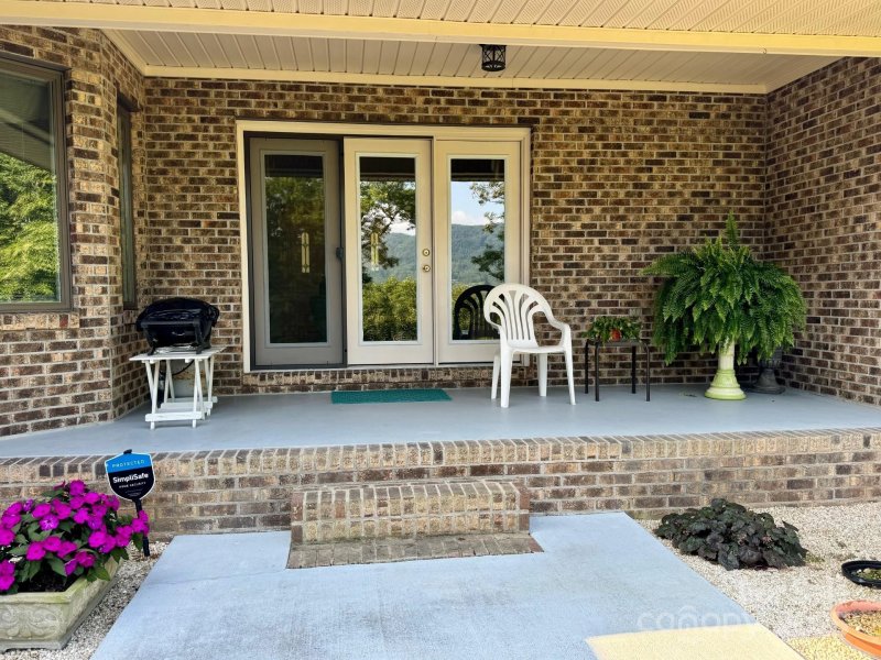 Property image 4 of 503 Paw Paw Cove None in Paw Paw Cove, Sylva, NC 28779