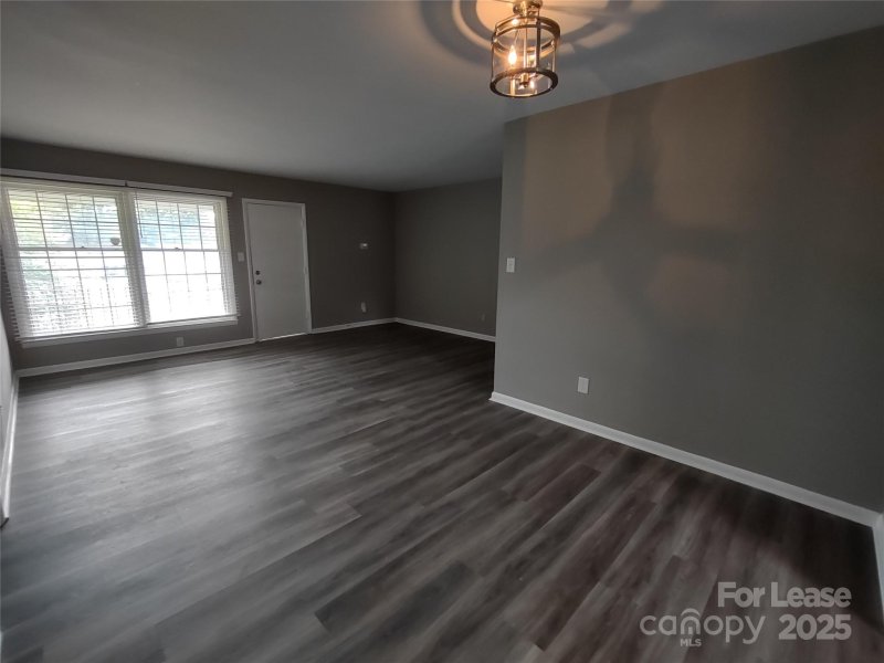 Property image 3 of 4601 Coronado Drive in Coventry Woods, Charlotte, NC 28212