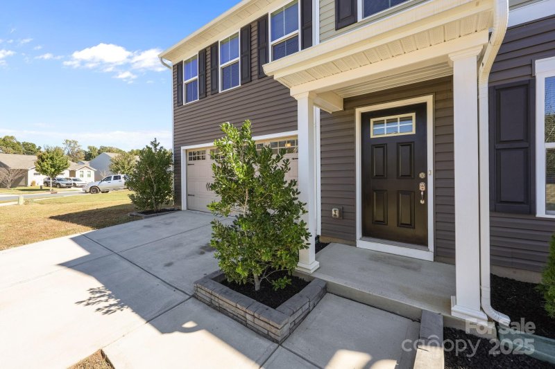 Property image 4 of 2522 Willow Pond Lane in Pendleton, Concord, NC 28025