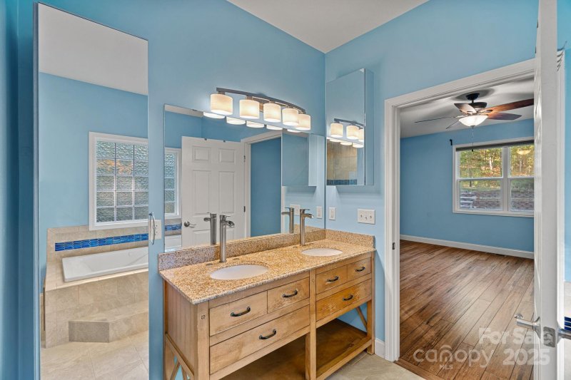 Property image 4 of 4822 Baywood Court in Stone Mountain, Charlotte, NC 28215