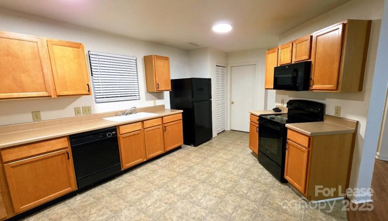 Property image 3 at 6249 Salamander Run Lane, Charlotte, NC 28215