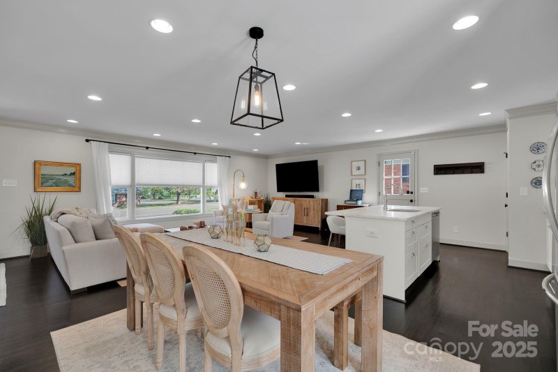 Property image 4 at 1832 Emerywood Drive, Charlotte, NC 28210